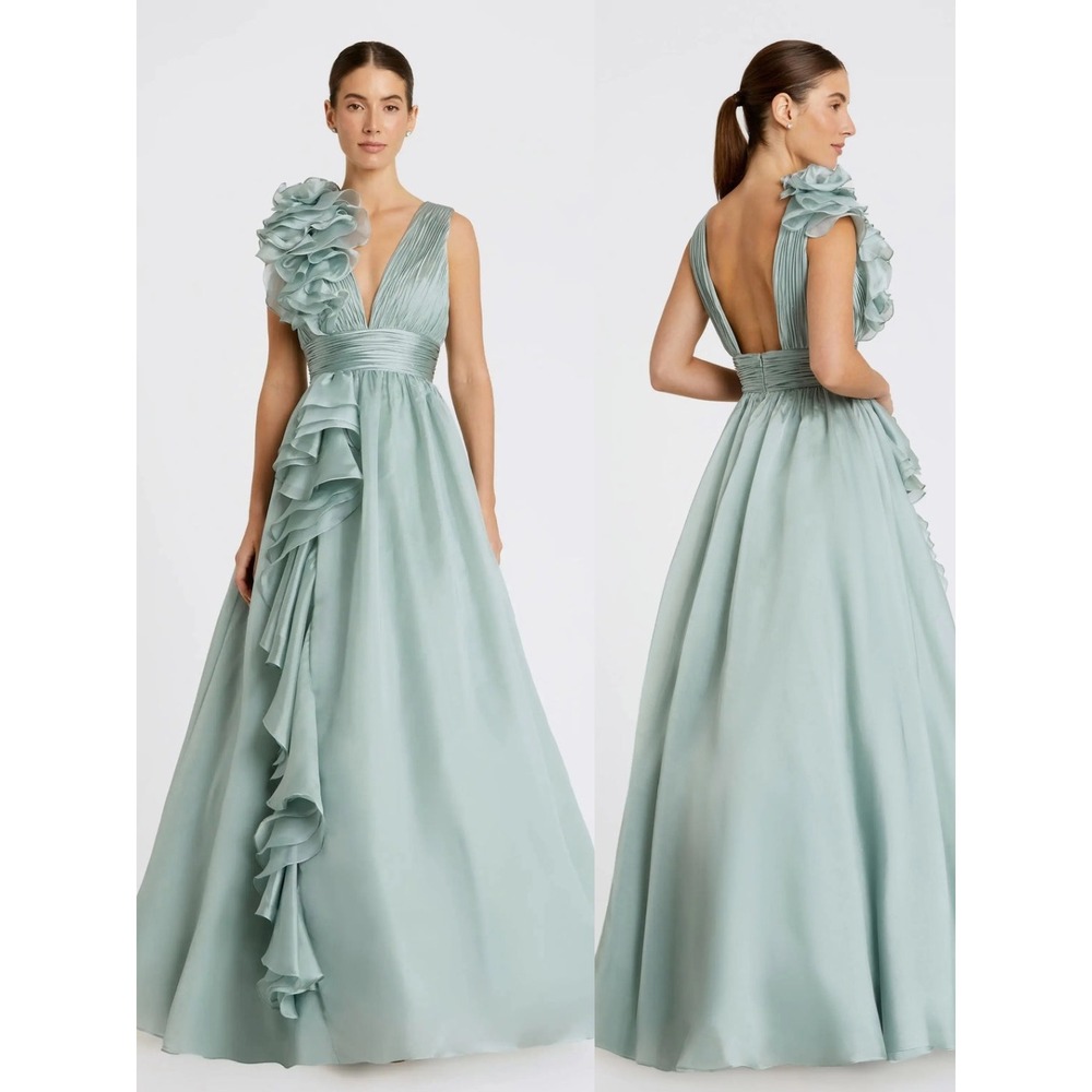 NWT Mac Duggal Green Ruffle Shoulder V-Neck Chiffon Gown $458 - Size 4